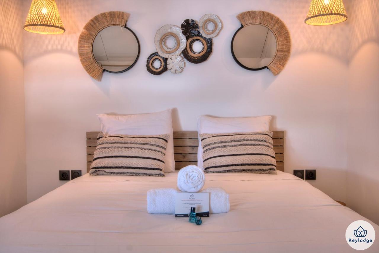 Apt - 4 Pers - Petit Duc - Renove - 44M² - Centre De Mont Rocquefeuil - サンジルレバン エクステリア 写真