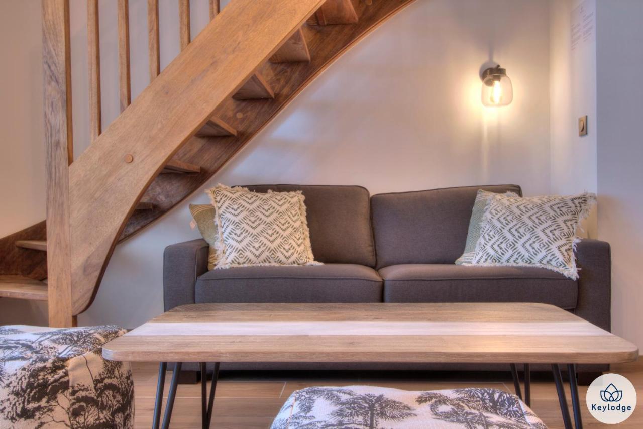 Apt - 4 Pers - Petit Duc - Renove - 44M² - Centre De Mont Rocquefeuil - サンジルレバン エクステリア 写真