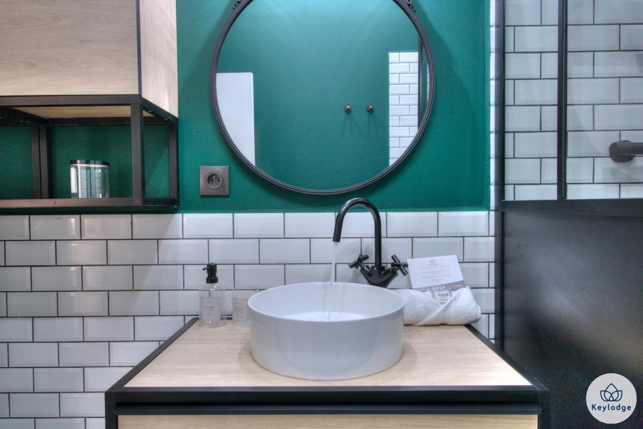 Apt - 4 Pers - Petit Duc - Renove - 44M² - Centre De Mont Rocquefeuil - サンジルレバン エクステリア 写真