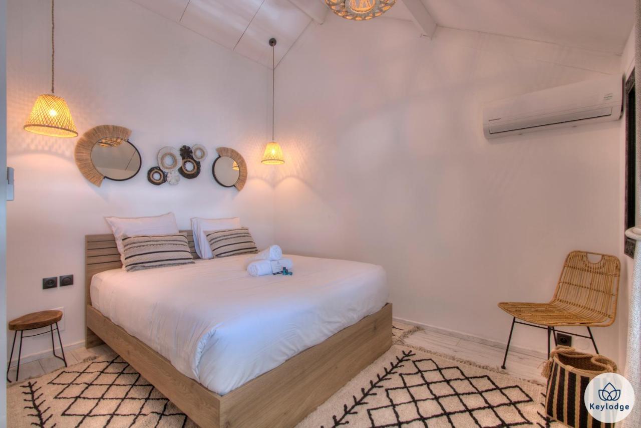 Apt - 4 Pers - Petit Duc - Renove - 44M² - Centre De Mont Rocquefeuil - サンジルレバン エクステリア 写真